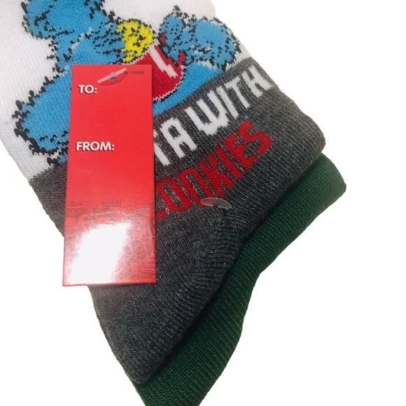 SESAME STREET Unisex Holiday Socks 2 Pairs Shoe Size 6.5-12 - Picture 4 of 5